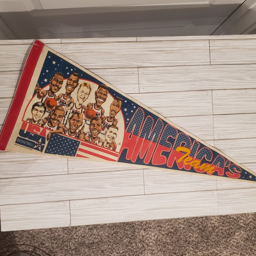 1992 Dream Team "America's Team" Pennant